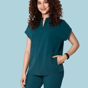 Mandala Mandarin Dolman Top Caribbean Blue